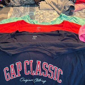 4 GAP womens Navy , light green plain navy and Red Classic Tee